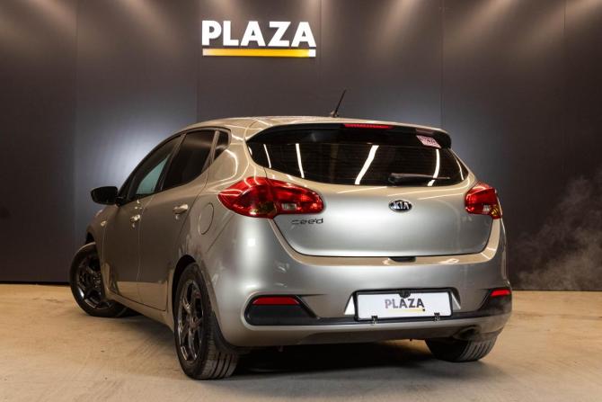 Kia Ceed II с пробегом 2014 года, цена 820 000 рублей, 220717 км, хэтчбек, Автокод Объявления