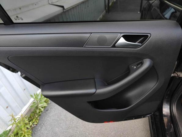 Volkswagen Jetta VI Рестайлинг с пробегом 2015 года, цена 765 000 рублей, 189561 км, седан, Автокод Объявления