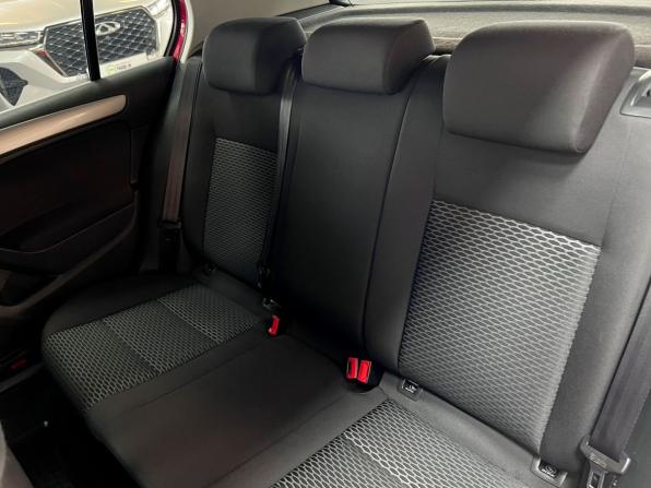 Volkswagen Golf VI с пробегом 2011 года, цена 975 000 рублей, 129639 км, хэтчбек, Автокод Объявления