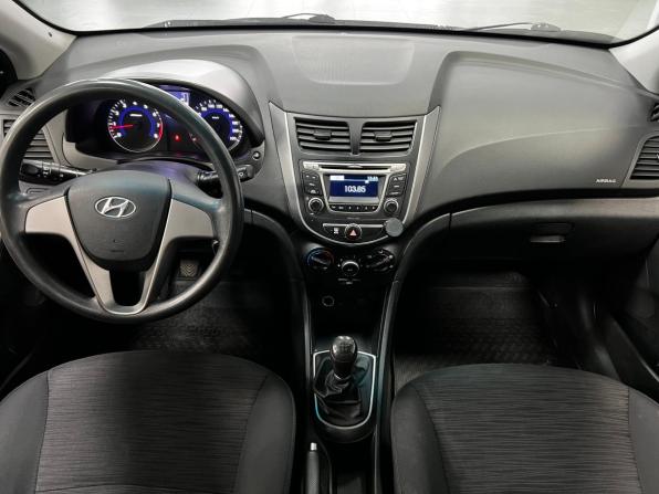 Hyundai Solaris I Рестайлинг с пробегом 2016 года, цена 730 000 рублей, 200261 км, седан, Автокод Объявления