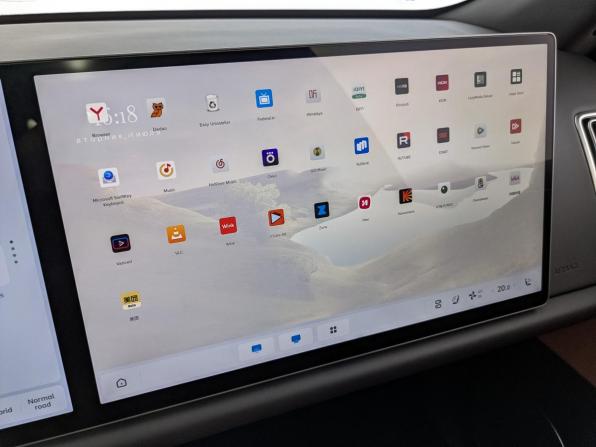 Li Auto (Lixiang) L6 с пробегом 2024 года, цена 5 850 000 рублей, 25555 км, внедорожник, Автокод Объявления