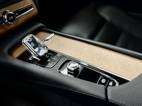 Volvo XC90 II Рестайлинг 1 с пробегом 2021 года, цена 5 045 000 рублей, 145243 км, внедорожник, Автокод Объявления