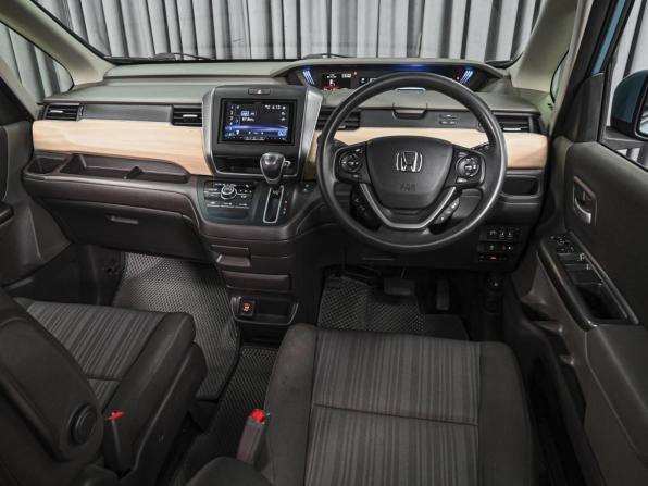 Honda Freed II Рестайлинг с пробегом 2019 года, цена 1 785 000 рублей, 117801 км, компактвэн, Автокод Объявления