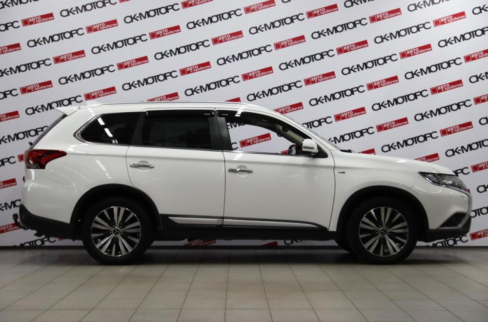 Mitsubishi Outlander III Рестайлинг 3 Сургут  - изображение 6