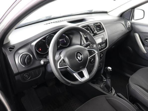 Renault Logan II Рестайлинг с пробегом 2019 года, цена 910 000 рублей, 63211 км, седан, Автокод Объявления