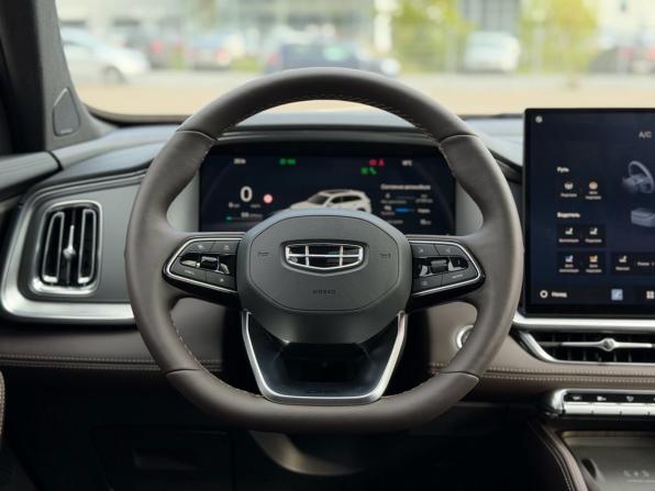 Geely Monjaro I Рестайлинг 2 (China Market) с пробегом 2026 года, цена 4 200 000 рублей, 25 км, внедорожник, Автокод Объявления