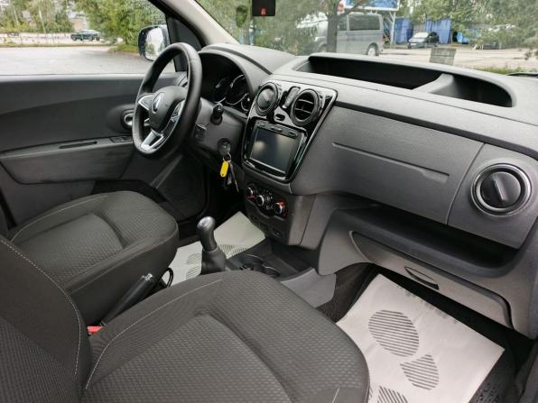 Renault Dokker I с пробегом 2018 года, цена 1 245 000 рублей, 46583 км, компактвэн, Автокод Объявления