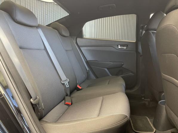 Hyundai Solaris II с пробегом 2020 года, цена 1 497 000 рублей, 80444 км, седан, Автокод Объявления