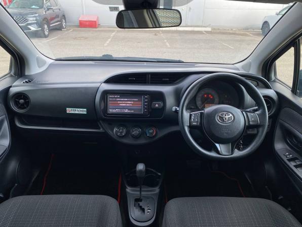 Toyota Vitz III (XP130) Рестайлинг с пробегом 2019 года, цена 855 000 рублей, 120000 км, хэтчбек, Автокод Объявления