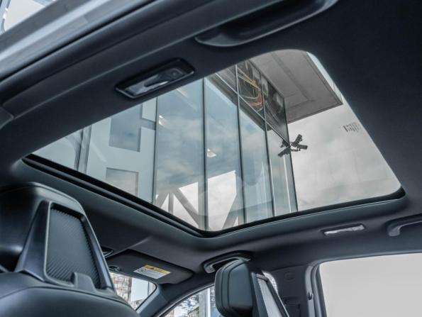 Changan UNI-V I с пробегом 2023 года, цена 2 332 000 рублей, 54751 км, лифтбек, Автокод Объявления