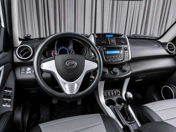 Lifan X60 I Рестайлинг с пробегом 2016 года, цена 799 000 рублей, 106071 км, внедорожник, Автокод Объявления