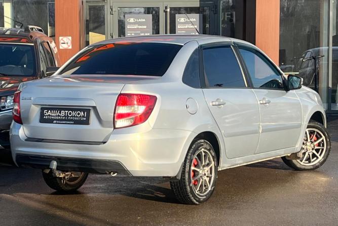 Lada (ВАЗ) Granta I Рестайлинг с пробегом 2021 года, цена 710 000 рублей, 86465 км, седан, Автокод Объявления