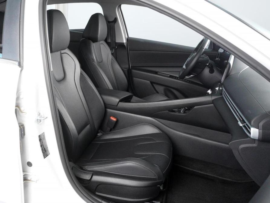 Hyundai Elantra VII (CN7) Рестайлинг Минеральные Воды  - изображение 8