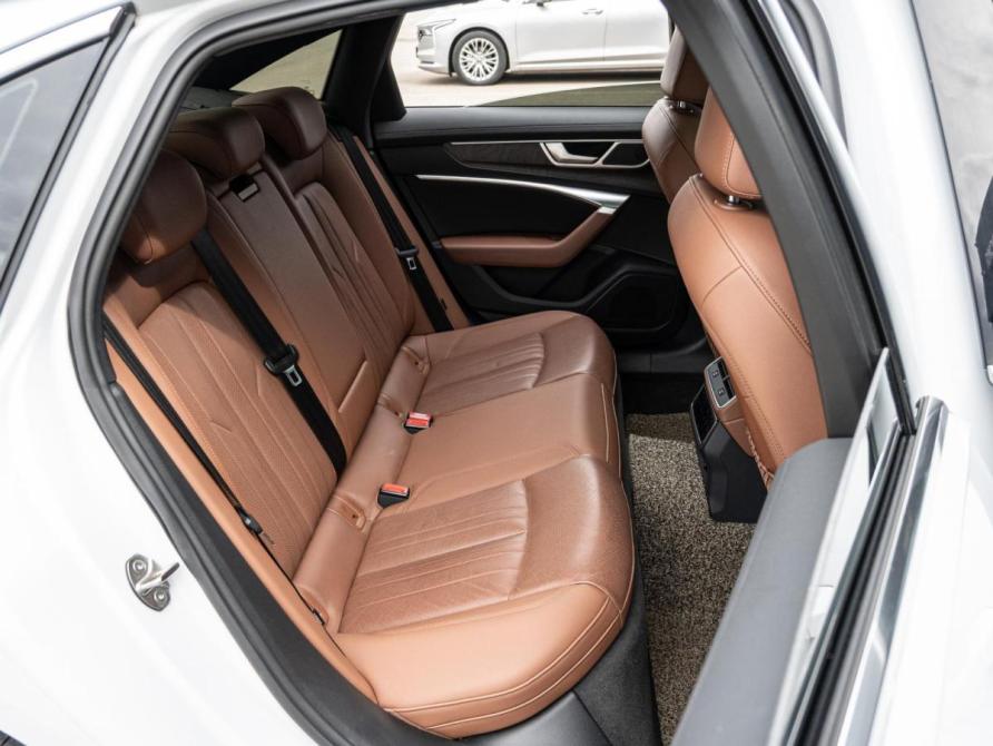 Audi A6 V (C8) Краснодар  - изображение 7