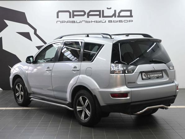 Mitsubishi Outlander II Рестайлинг с пробегом 2012 года, цена 1 419 900 рублей, 199520 км, внедорожник, Автокод Объявления
