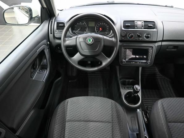 Skoda Fabia II Рестайлинг с пробегом 2012 года, цена 819 900 рублей, 65732 км, хэтчбек, Автокод Объявления