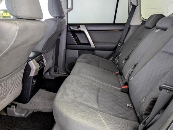 Toyota Land Cruiser Prado 150 Series с пробегом 2012 года, цена 2 700 000 рублей, 283219 км, внедорожник, Автокод Объявления