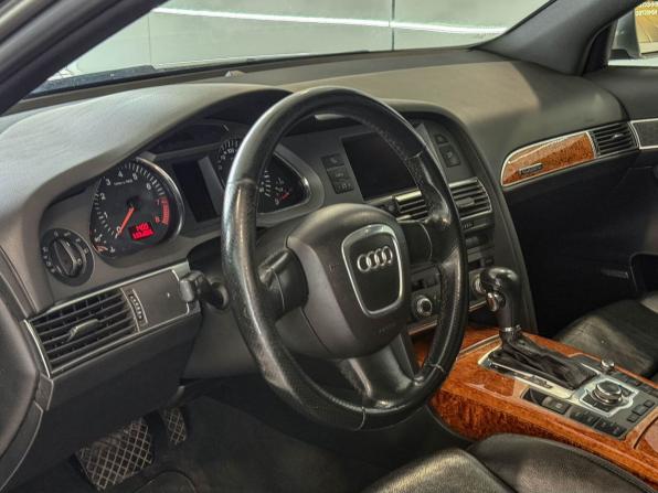 Audi A6 III (C6) с пробегом 2004 года, цена 690 000 рублей, 367834 км, седан, Автокод Объявления