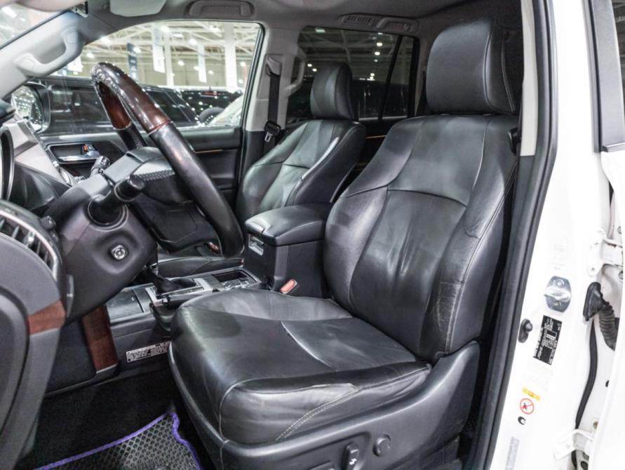 Toyota Land Cruiser Prado 150 Series Рестайлинг 1 Санкт-Петербург  - изображение 14