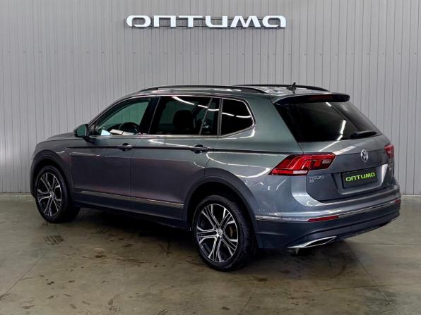 Volkswagen Tiguan II с пробегом 2018 года, цена 2 097 000 рублей, 138000 км, внедорожник, Автокод Объявления