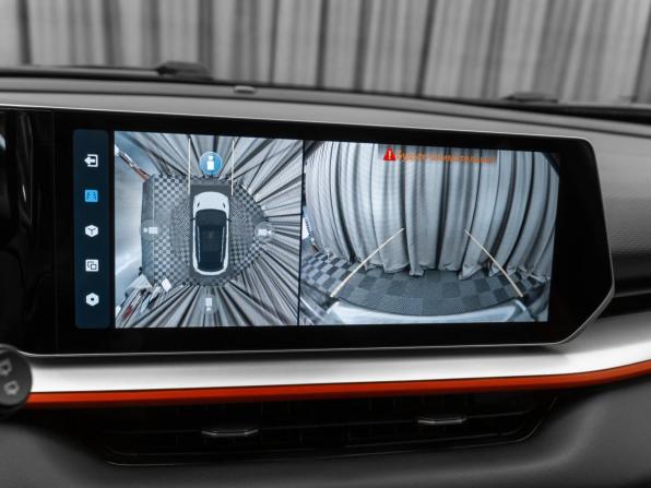 Geely Coolray I Рестайлинг с пробегом 2023 года, цена 2 170 000 рублей, 24037 км, внедорожник, Автокод Объявления