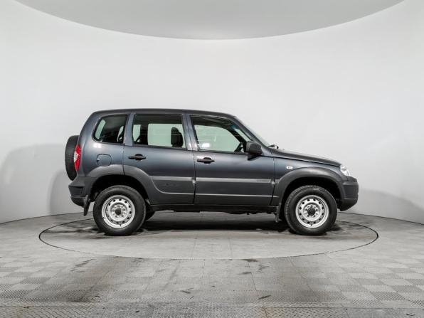 Chevrolet Niva I Рестайлинг с пробегом 2020 года, цена 749 000 рублей, 73063 км, внедорожник, Автокод Объявления