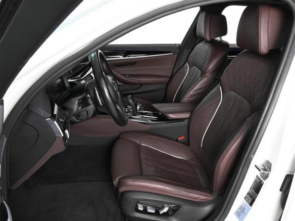 BMW 5 серии VII (G30/G31/G38) Рестайлинг с пробегом 2021 года, цена 5 749 000 рублей, 64618 км, седан, Автокод Объявления