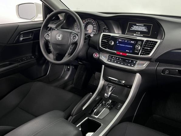 Honda Accord IX с пробегом 2013 года, цена 1 399 000 рублей, 341000 км, седан, Автокод Объявления