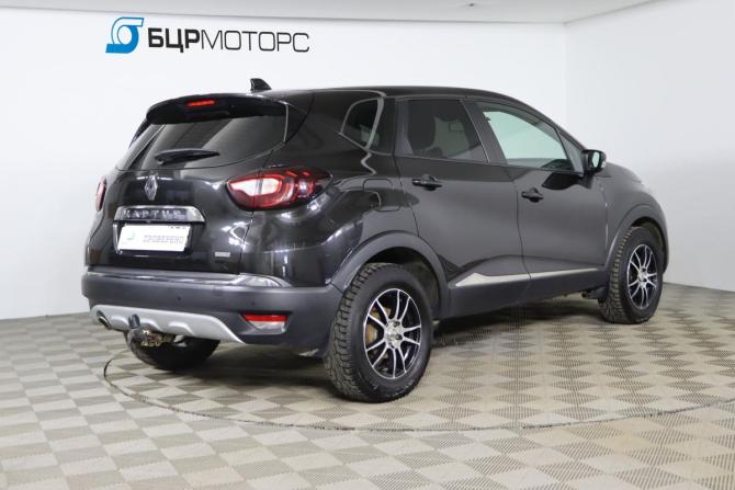 Renault Kaptur I Рестайлинг с пробегом 2021 года, цена 1 759 990 рублей, 95135 км, внедорожник, Автокод Объявления
