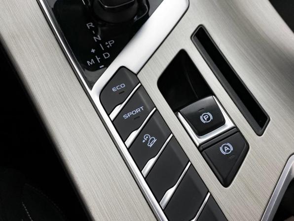 Geely Coolray I с пробегом 2022 года, цена 1 231 000 рублей, 136760 км, внедорожник, Автокод Объявления