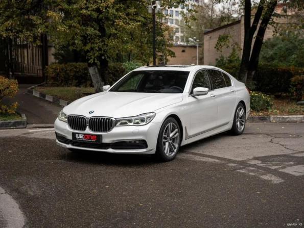 BMW 7 серии VI (G11/G12) с пробегом 2016 года, цена 3 340 000 рублей, 258000 км, седан, Автокод Объявления