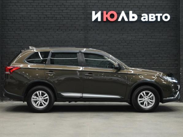 Mitsubishi Outlander III Рестайлинг 3 с пробегом 2019 года, цена 1 890 000 рублей, 194397 км, внедорожник, Автокод Объявления