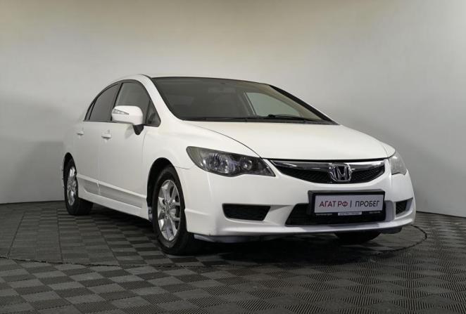 Honda Civic VIII Рестайлинг с пробегом 2011 года, цена 683 000 рублей, 181672 км, седан, Автокод Объявления
