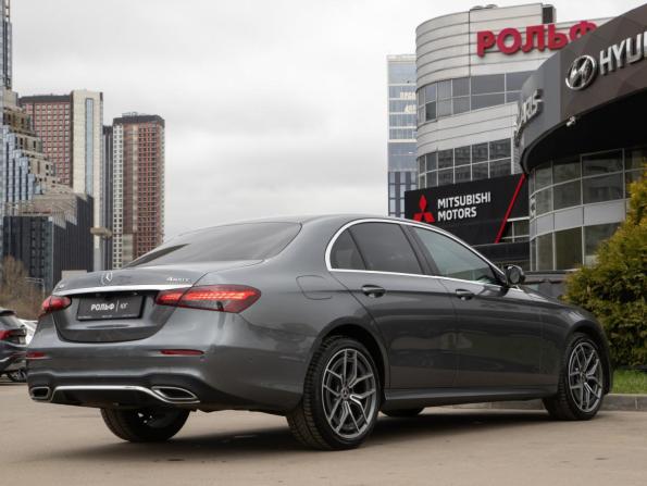 Mercedes-Benz E-Класс V (W213 S213 C238) Рестайлинг с пробегом 2021 года, цена 4 718 000 рублей, 42948 км, седан, Автокод Объявления