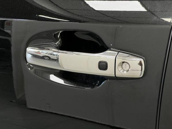 Lexus LX III Рестайлинг с пробегом 2013 года, цена 4 450 000 рублей, 196691 км, внедорожник, Автокод Объявления