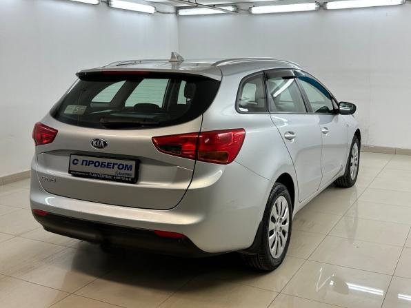 Kia Ceed II Рестайлинг с пробегом 2018 года, цена 1 310 000 рублей, 137065 км, универсал, Автокод Объявления