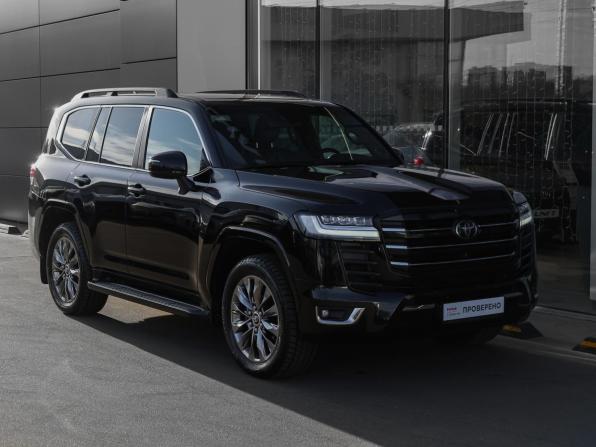 Toyota Land Cruiser 300 Series с пробегом 2024 года, цена 12 498 000 рублей, 56001 км, внедорожник, Автокод Объявления