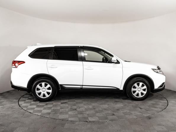Mitsubishi Outlander III Рестайлинг 3 с пробегом 2020 года, цена 1 799 000 рублей, 165704 км, внедорожник, Автокод Объявления