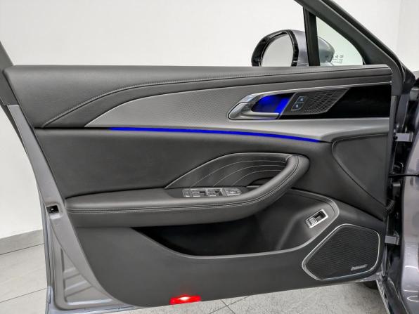 Hongqi H5 II с пробегом 2023 года, цена 2 995 000 рублей, 18400 км, седан, Автокод Объявления