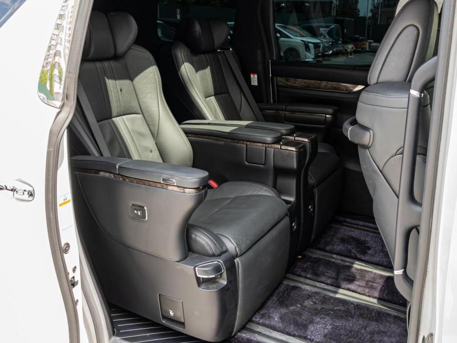 Toyota Alphard III Рестайлинг Краснодар  - изображение 9