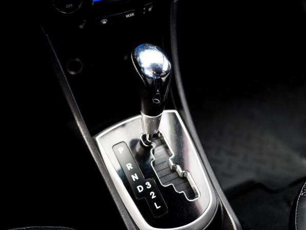 Hyundai Solaris I с пробегом 2012 года, цена 890 000 рублей, 251069 км, седан, Автокод Объявления
