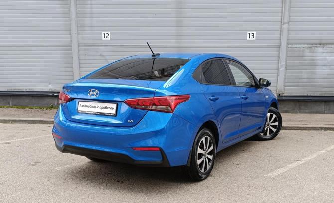 Hyundai Solaris II с пробегом 2018 года, цена 1 169 000 рублей, 113901 км, седан, Автокод Объявления