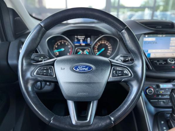 Ford Kuga II Рестайлинг с пробегом 2018 года, цена 1 678 000 рублей, 124350 км, внедорожник, Автокод Объявления