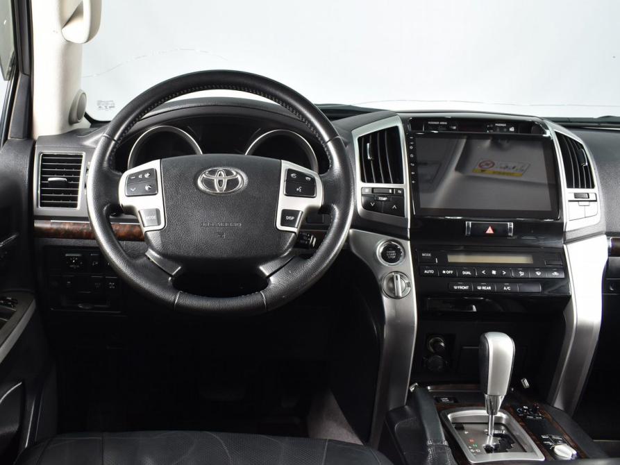Toyota Land Cruiser 200 Series Рестайлинг 1 Кемерово  - изображение 8