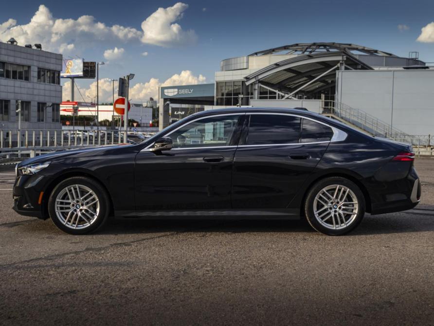 BMW 5 серии VIII (G60/G61/G68) Москва  - изображение 37