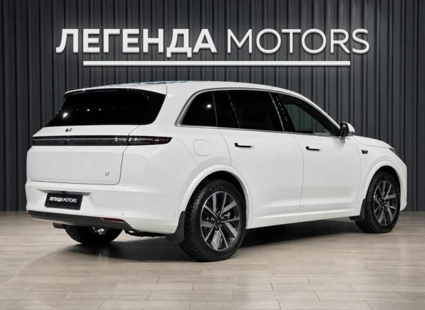 Li Auto (Lixiang) L7 I с пробегом 2023 года, цена 5 490 000 рублей, 31765 км, внедорожник, Автокод Объявления