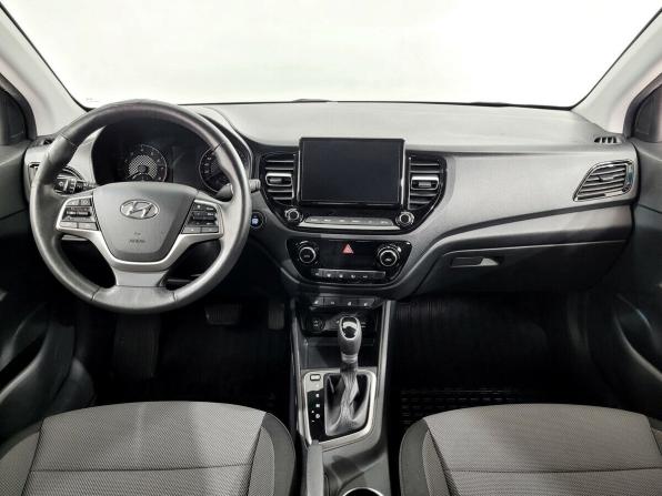 Hyundai Solaris II Рестайлинг с пробегом 2020 года, цена 1 650 000 рублей, 109993 км, седан, Автокод Объявления