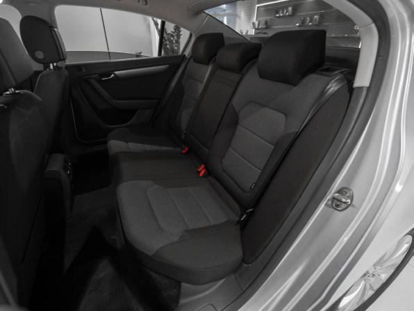 Volkswagen Passat B7 с пробегом 2012 года, цена 1 150 000 рублей, 148618 км, седан, Автокод Объявления