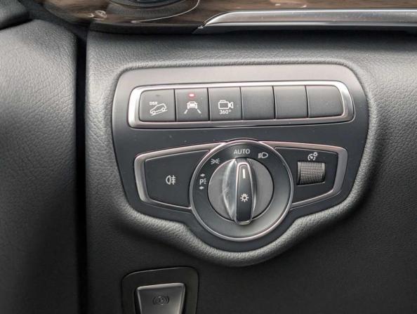 Mercedes-Benz V-Класс III (W447) Рестайлинг с пробегом 2020 года, цена 7 125 000 рублей, 63301 км, минивэн, Автокод Объявления