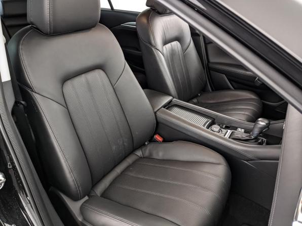 Mazda 6 III (GJ) Рестайлинг 2 с пробегом 2019 года, цена 2 900 000 рублей, 33604 км, седан, Автокод Объявления